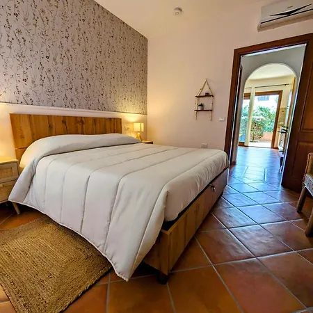 Apartment Olivastro Murta Maria